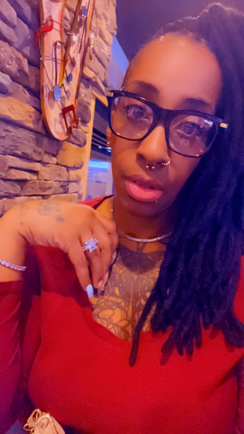 Customer photo review of BOSS BABE TENNIS NECKLACE SET