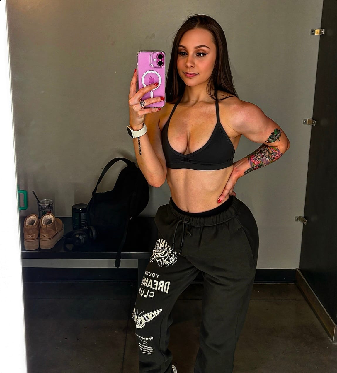 Customer photo review of W211 Dreamers Joggers