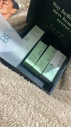 Customer photo review of Crème Hydratante Éclat au Thé Vert