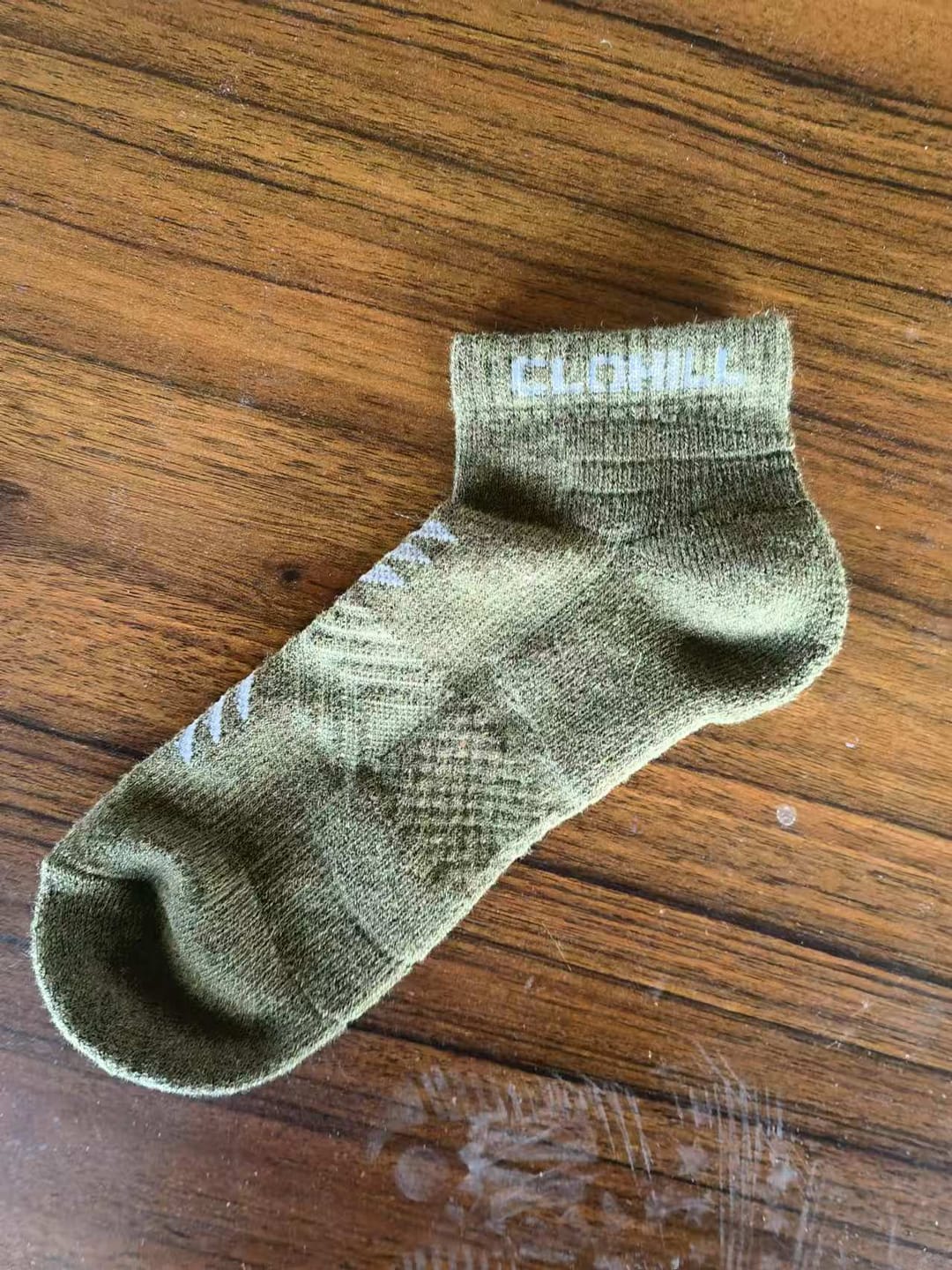 Customer photo review of Ankle Socks 4 Pack