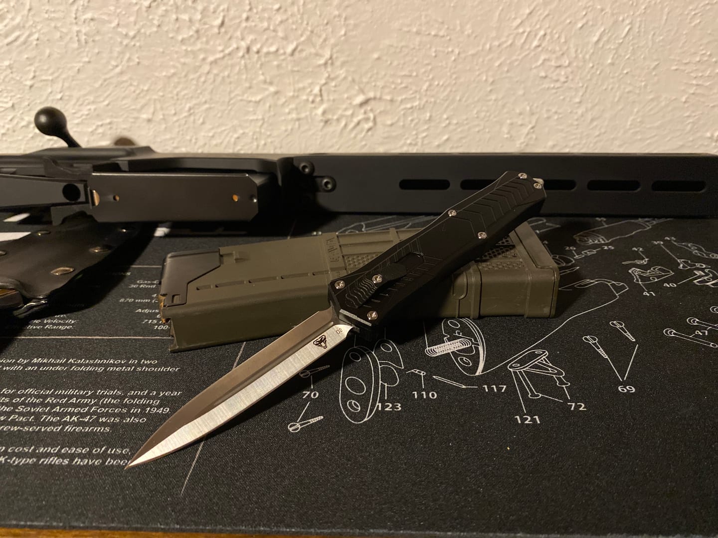 Customer photo review of VT Emperor D2 OTF Knife