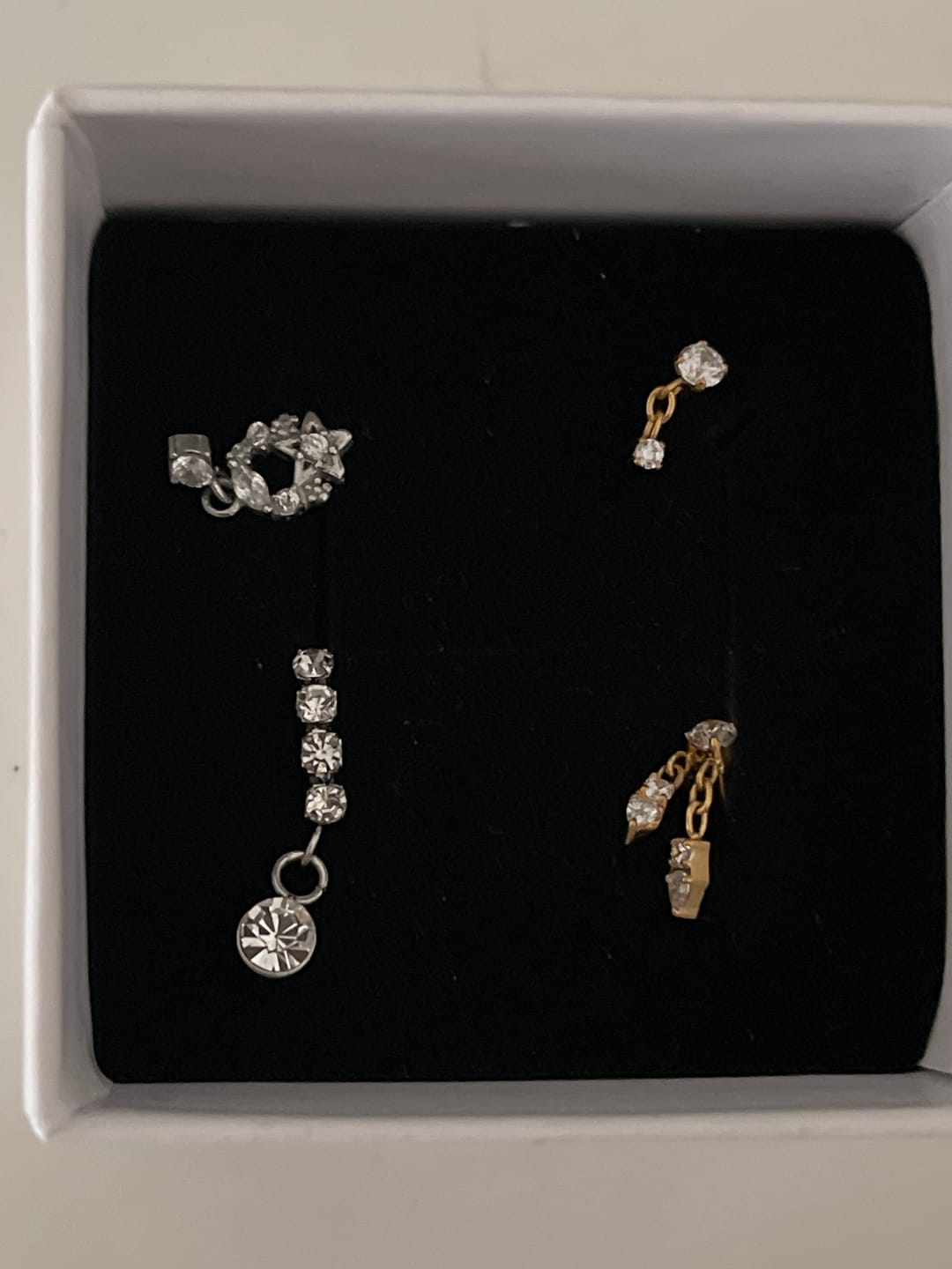 Customer photo review of Piercing Lydia