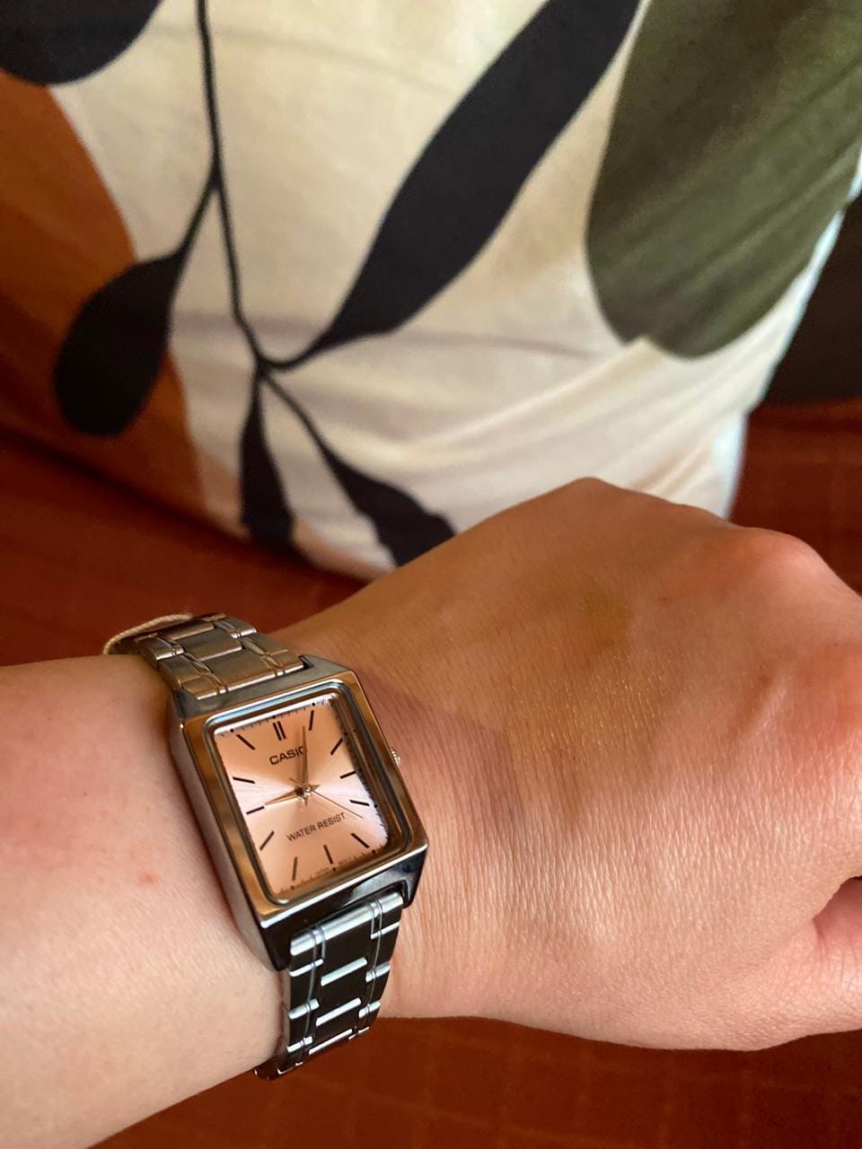Customer photo review of Reloj Casio Tank Análogo LTP-V007D-4EUDF Acero