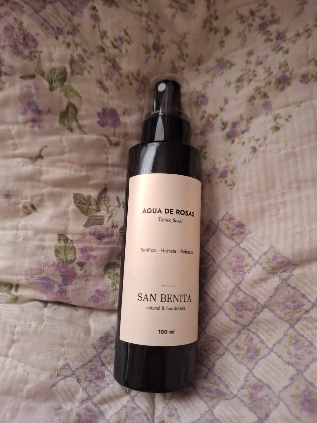 Customer photo review of Agua de Rosas