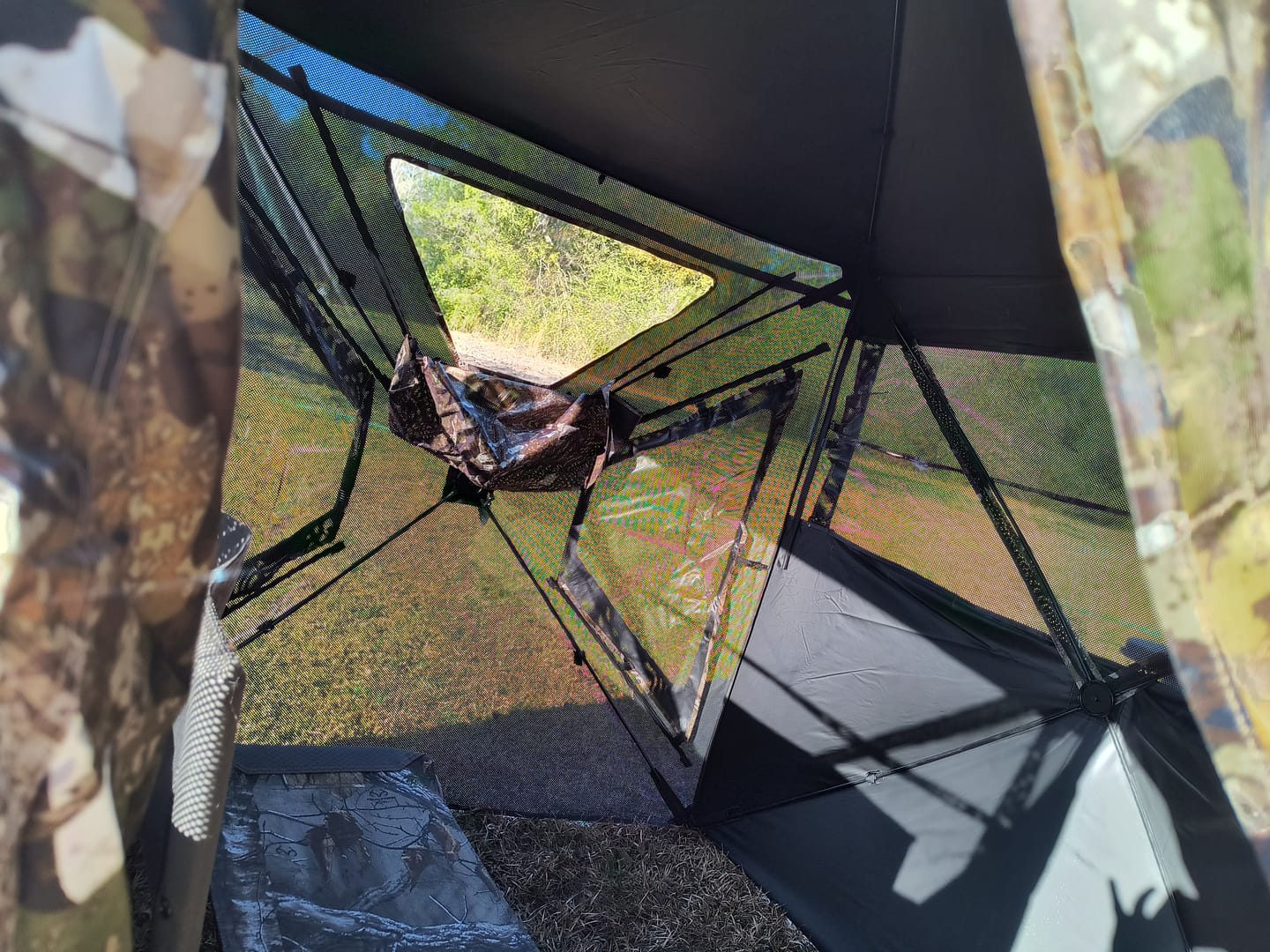 Customer photo review of VisST See-Through Pop-Up Ground Blinds with Silent Magnetic Door