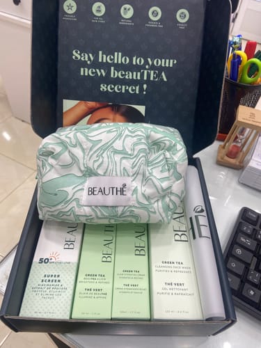 Customer photo review of Crème Hydratante Éclat au Thé Vert