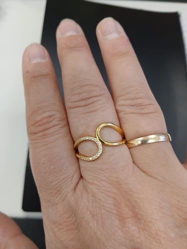 Customer photo review of Bague "Curvilinéaire"