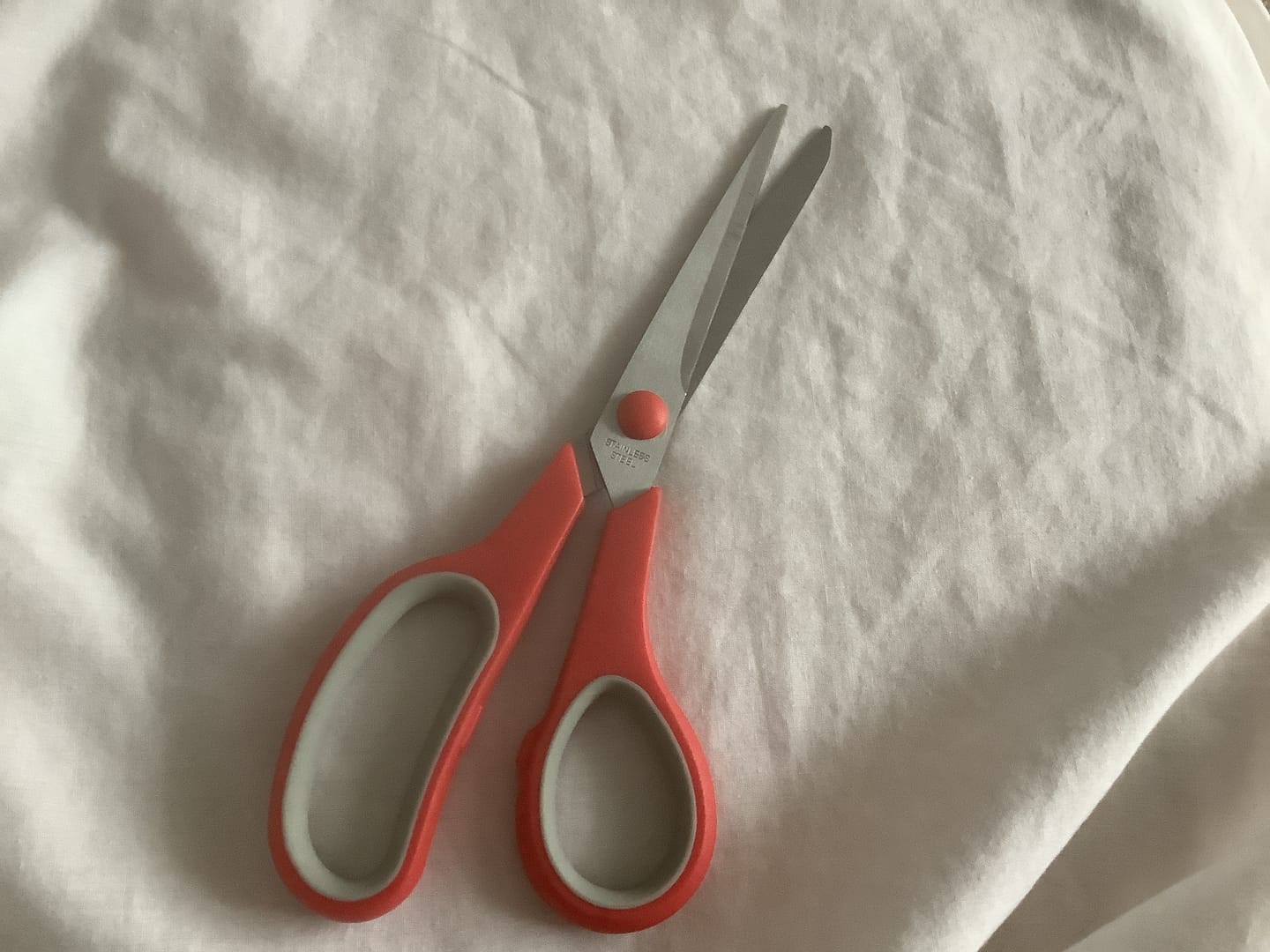 Customer photo review of Sew Ezi 8.5" Red Handle