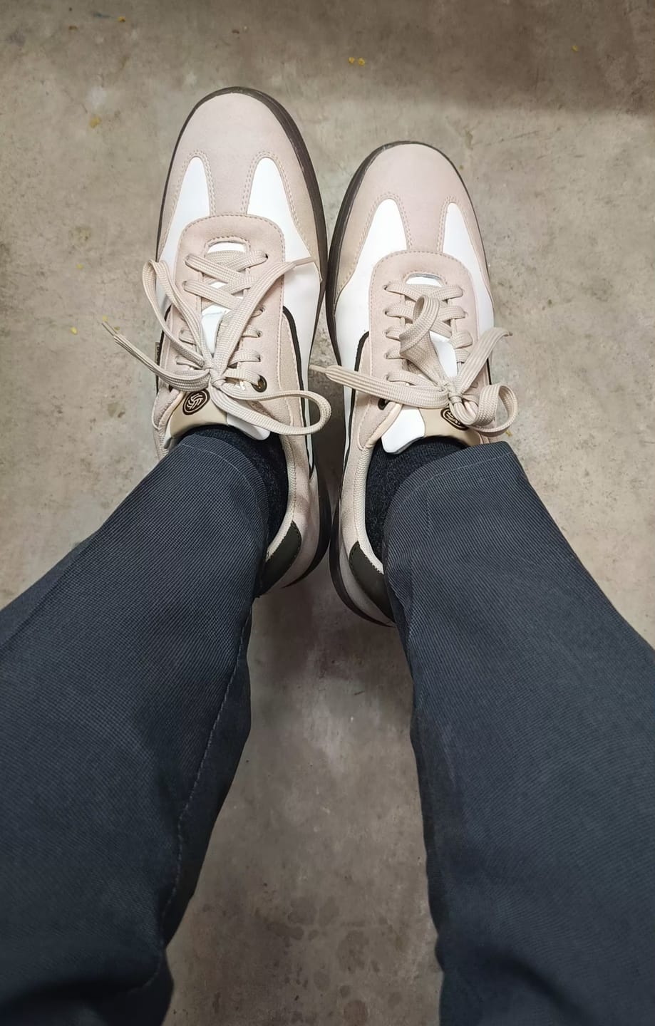 Customer photo review of Bacca Bucci MOJO Men's Low Top Sneakers