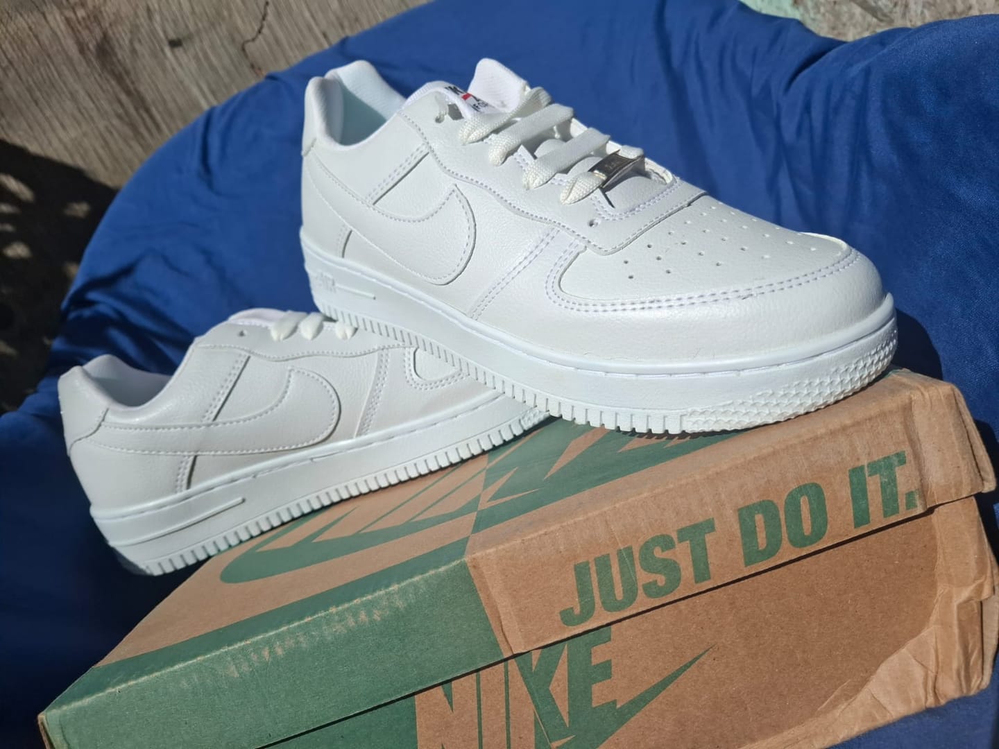 Customer photo review of Paq 6 Pares Tenis 270 Blanco Total 25/28.5