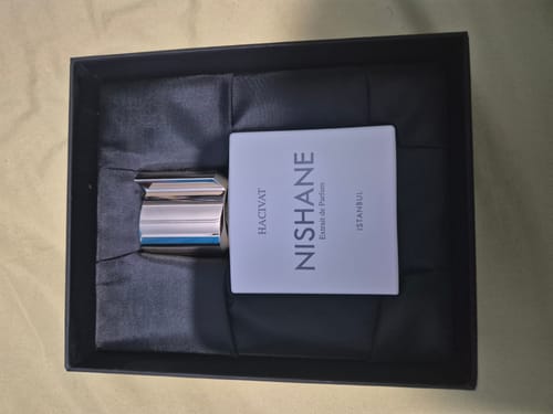 Reseña con foto de un cliente sobre Perfume NISHANE HACIVAT 50ml Extrait de Parfum