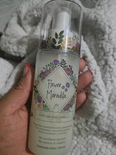 Customer photo review of Perfume para cabello 150 ml y presentación de viaje 30 ml