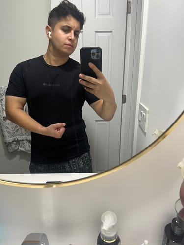 Customer photo review of Essentials Short Sleeve Athletic Fitted Tee
