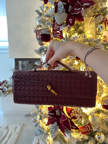 Customer photo review of Aurelle Clutch Τσαντάκι
