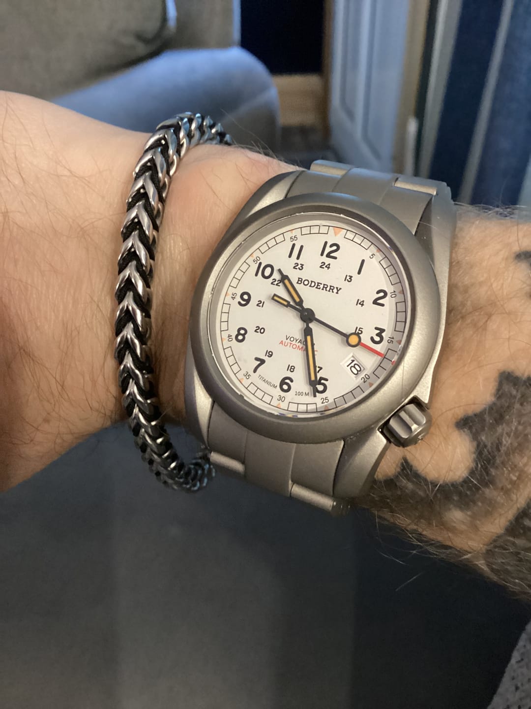 Customer photo review of VOYAGER - 100M Waterproof Titanium Automatic Field Watch | White-bracelet