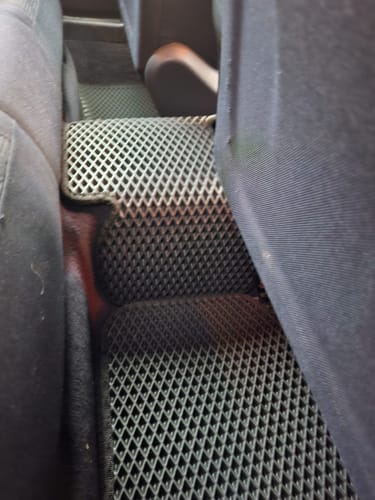 Customer photo review of Dywaniki samochodowe na zamówienie - Przód i tył