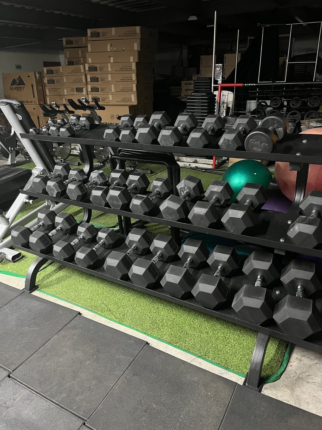 Customer photo review of Rack de Almacenamiento Comercial para Mancuernas IRONSIDE Monster