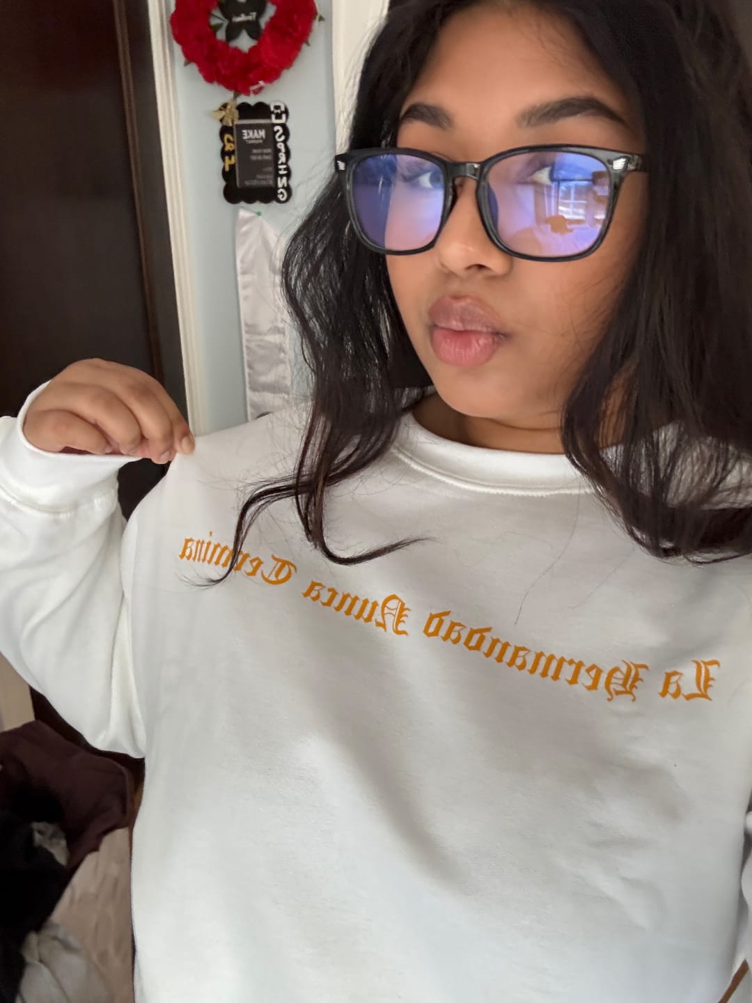 Customer photo review of LPC Carnation Floral Crewneck