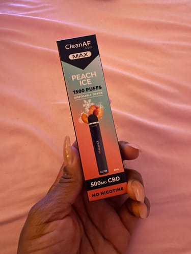 Customer photo review of Peach Ice CBD Vape Pen - 500mg