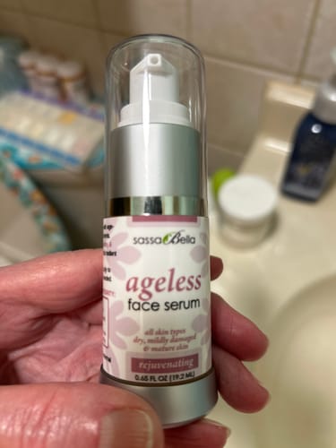 Customer photo review of Ageless Face Serum