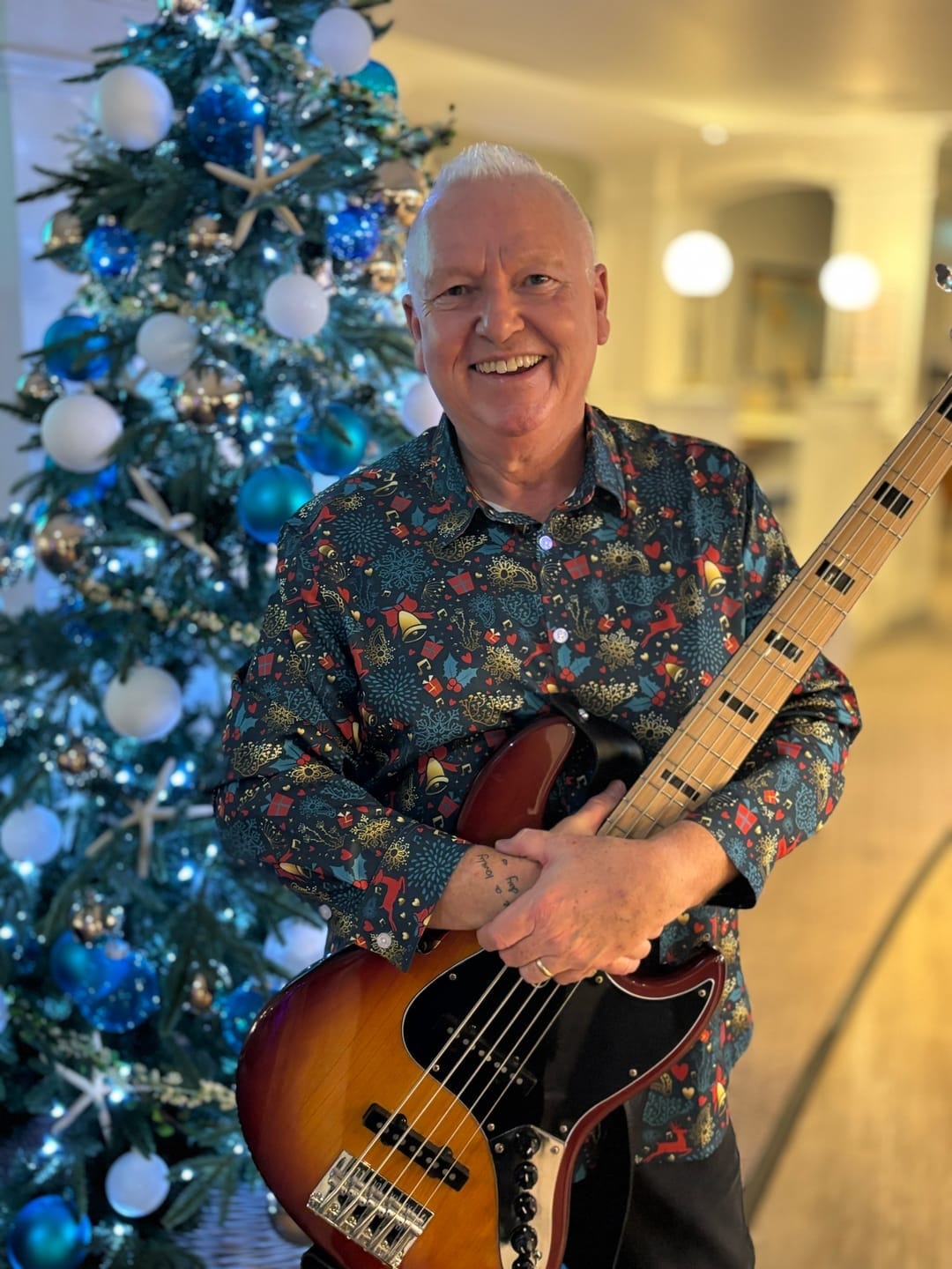 Customer photo review of Herren Weihnachts Langarmhemd aus Baumwolle