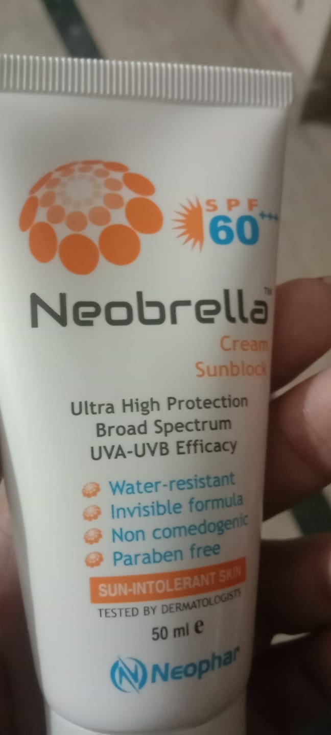 Customer photo review of Neobrella SC (Sebum control gel) (SPF 40 and PA +++)