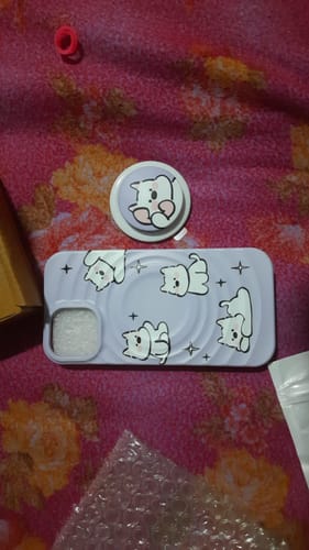 Customer photo review of Cute Dog Pattern Design Magsafe Ripple iPhone Case With Removable Cute Dog Holder