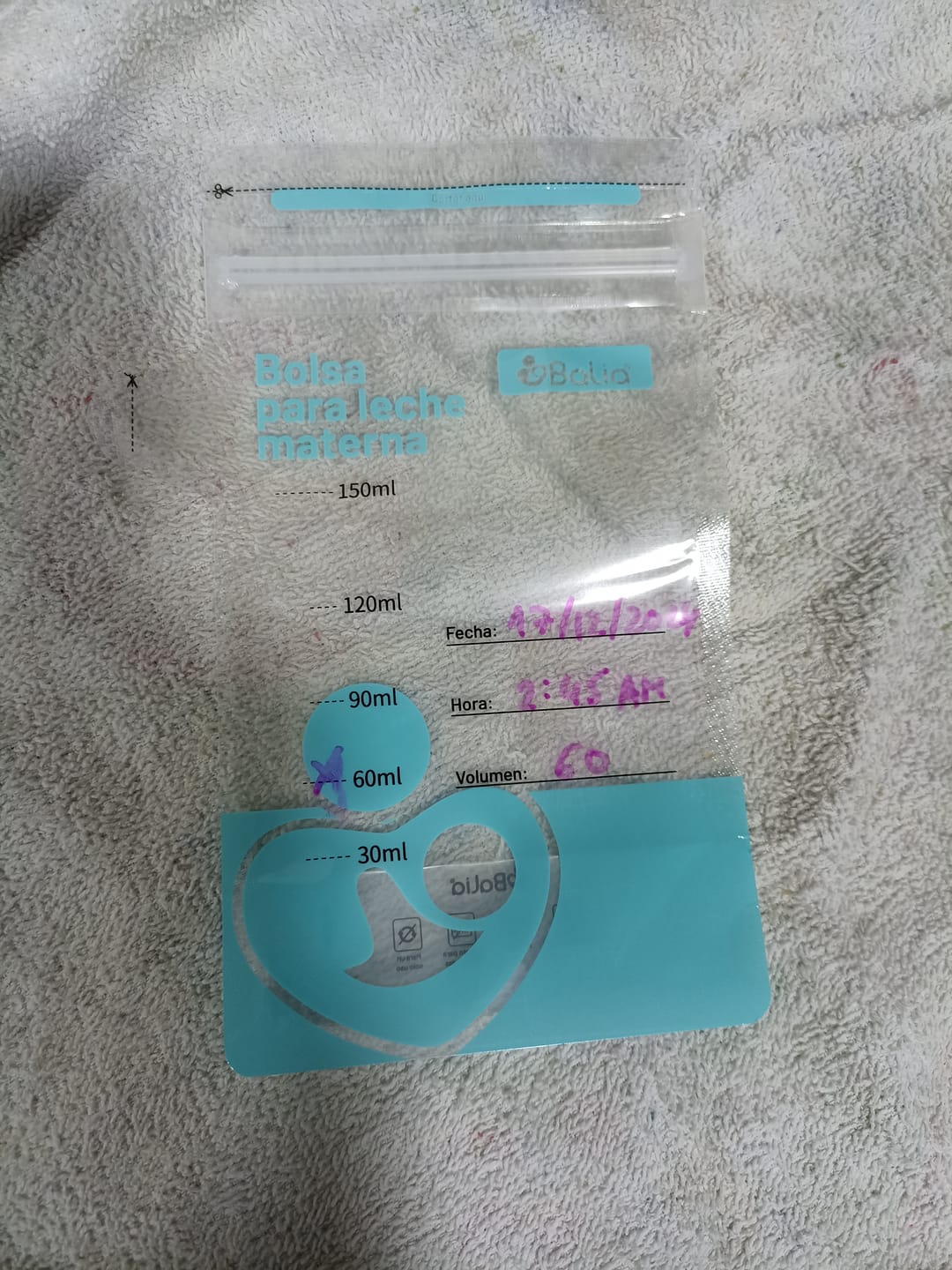 Customer photo review of Bolsa para leche materna 25un