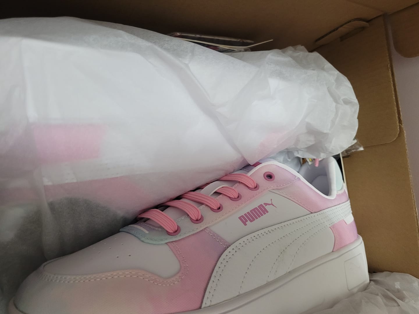 Customer photo review of uLace Classic - Cotton Candy Pink