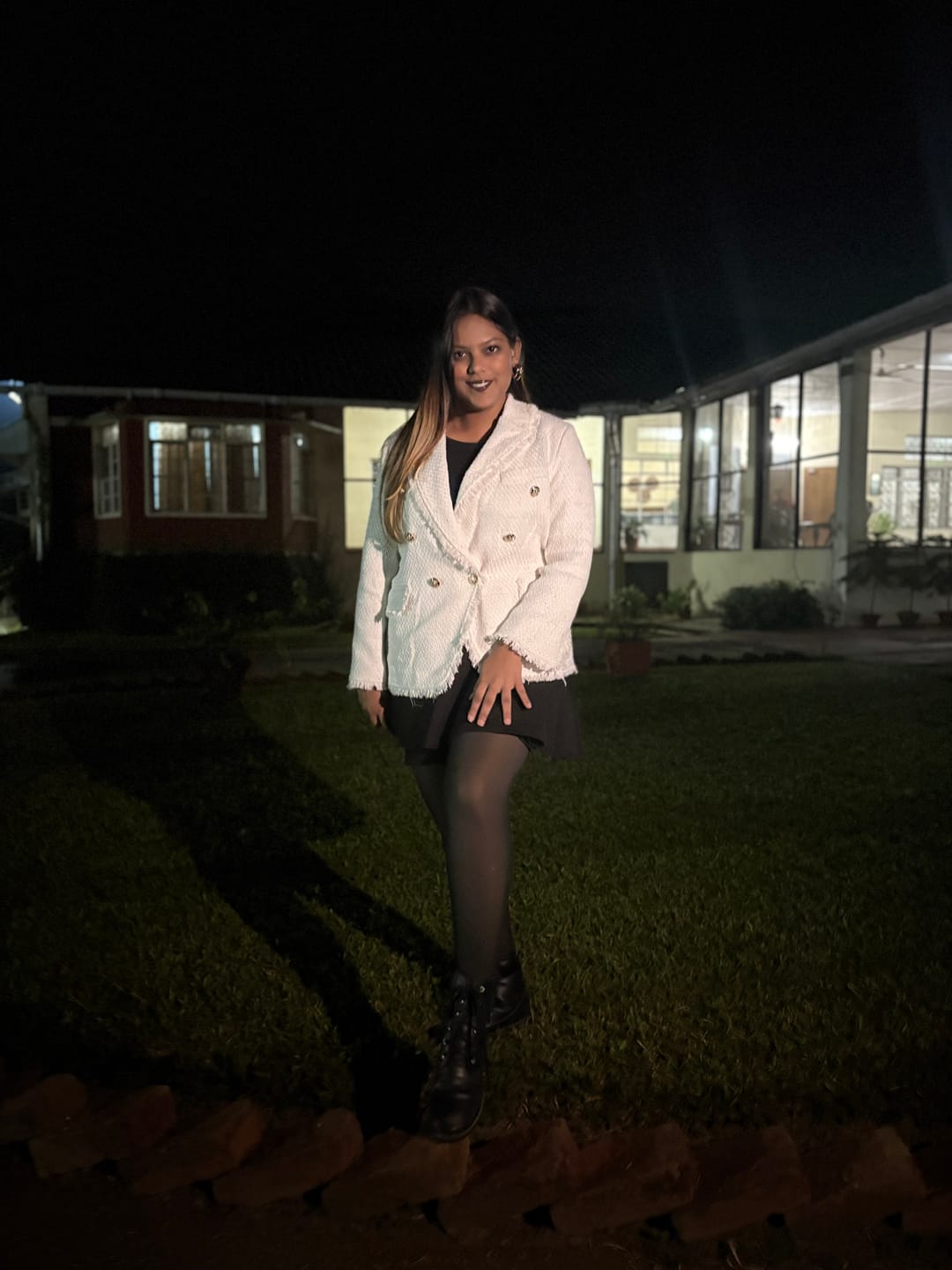 Customer photo review of Orenata Blazer