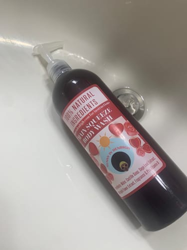 Customer photo review of Main Squeeze Body Wash