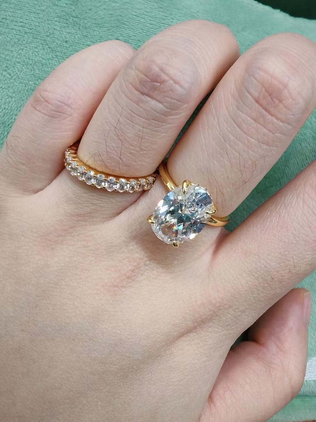 Customer photo review of S925 4.5Ct Luxury Oval Cut 2PC Wedding Ring Set In Sterling Silver Stackable Rings For Everyday Wear