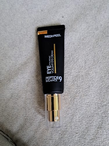 Customer photo review of Pretnovecošanas krēms priekš acu plakstiņiem ar peptīdiem Medi-Peel Peptide Balance 9 Eye Hyaluronic Volumy Eye Cream