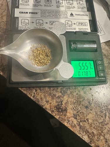 Customer photo review of Nugget Reserve 'MUSEUM SPECIMEN CHASE' - Gold Panning Paydirt Concentrate