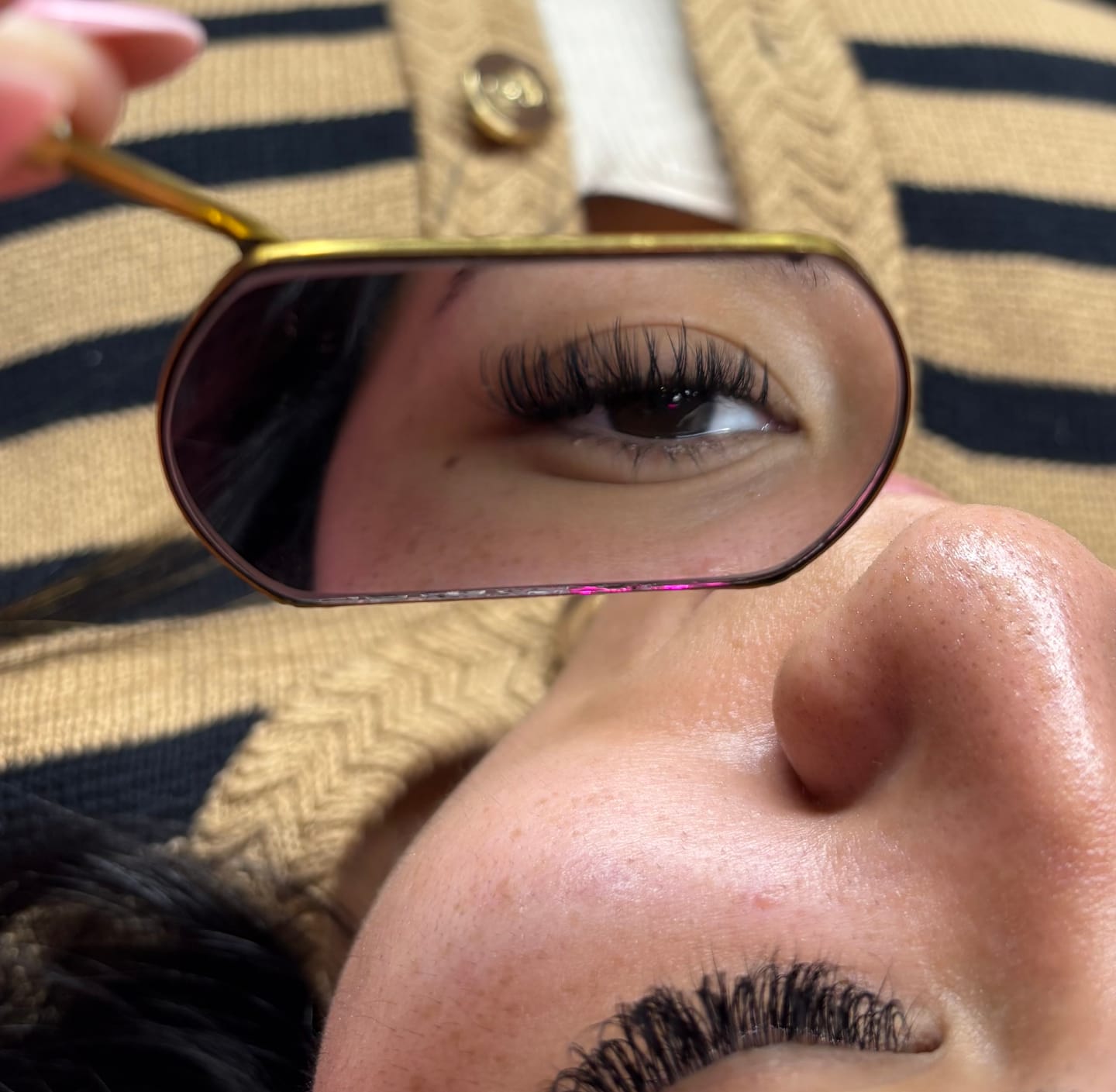 Customer photo review of Veyes Cashmere Luxe Lashes