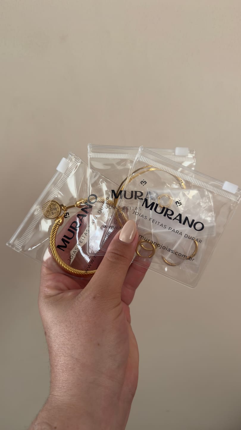 Customer photo review of Brinco Trio de Argolas Banhado em Ouro 18K
