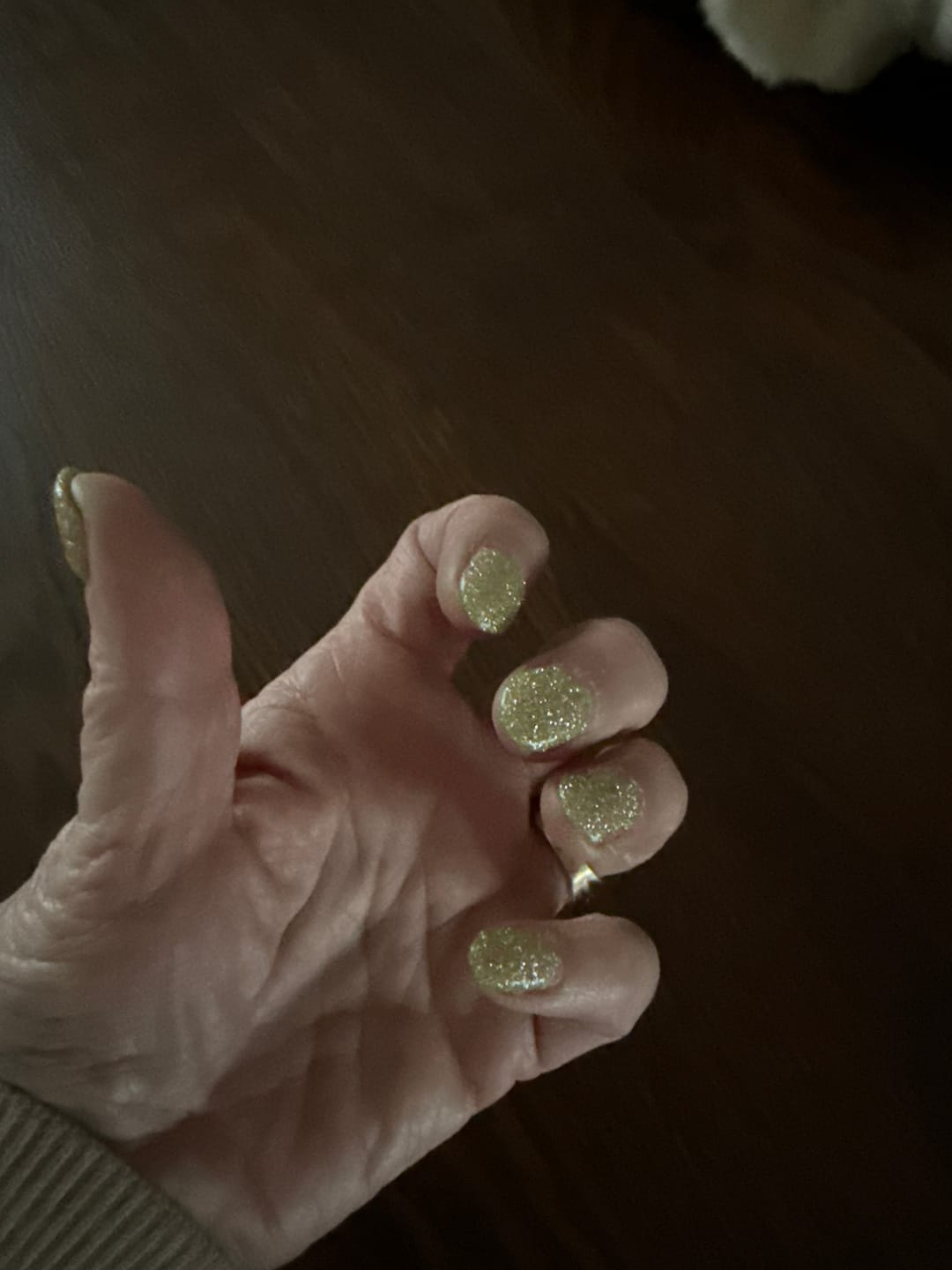 Customer photo review of Champagne Gold Dipping Powder