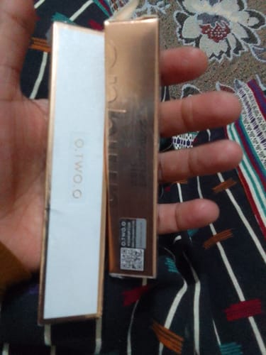 Customer photo review of O.TWO.O CLEAR CRYSTAL BERRY LIP GLOSS