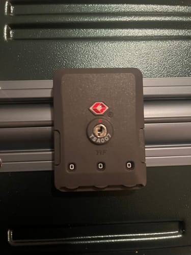 undefined review of Carry-On: All-in-One image 1 out of 5