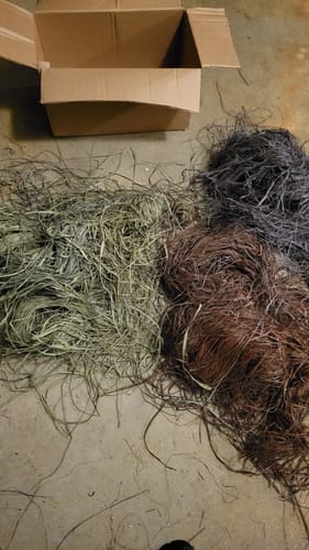 Customer photo review of Hunting Blind Raffia Grass (Individual)