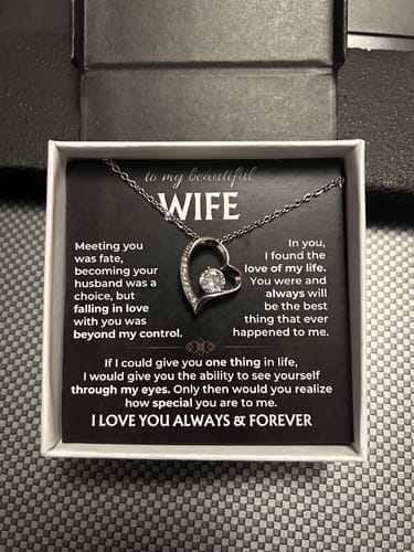 Customer photo review of To My Wife - I Love You Always & Forever - Gift Set - SS568V2