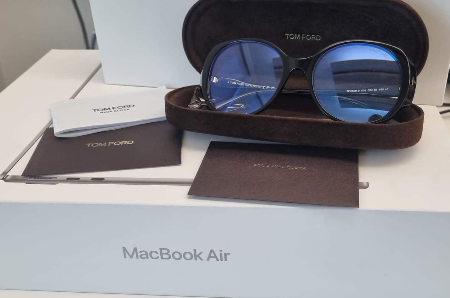 Customer photo review of Tom Ford Glasses Frames FT5620-B 001 53mm Blue Light Block Women Black Round Full Rim