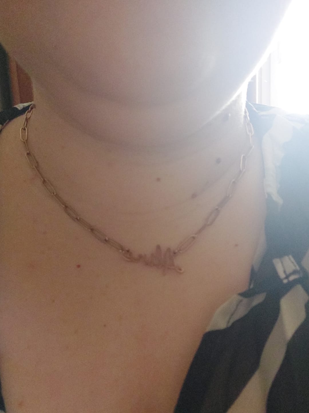 Customer photo review of Collier Prénom Script