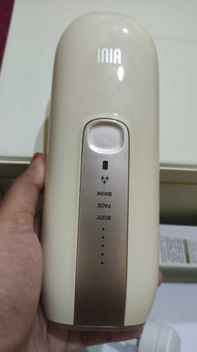 Customer photo review of INIA FOND IPL Hair Removal with Facial Mask