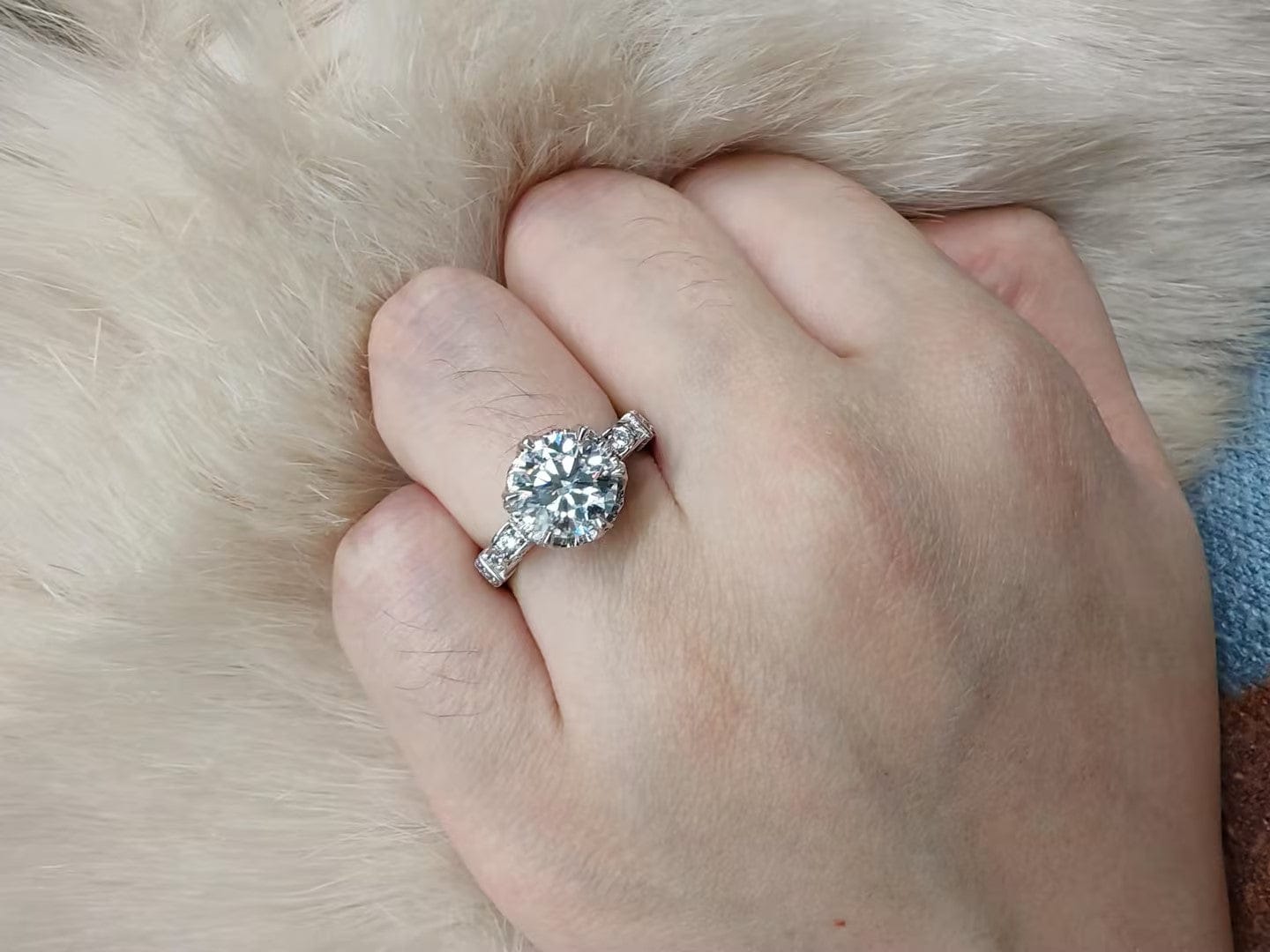 Customer photo review of S925 Moissanite 1.0~2.0 Carat Engagement Ring Promise Ring For Women