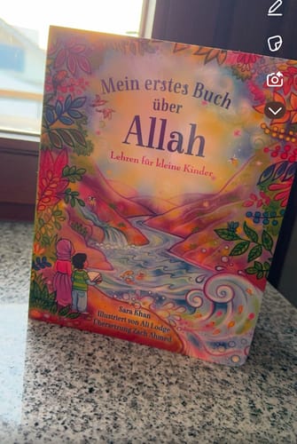 Customer photo review of Mein erstes Buch über Allah  (Altersempfehlung: ab 3 Jahre)