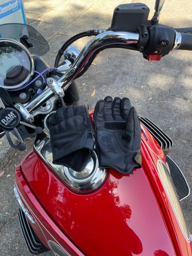 Customer photo review of Gen 2 Thumpa's | Short Cuff Summer Motorbike Gloves | Aramid + Perforated Black Leather