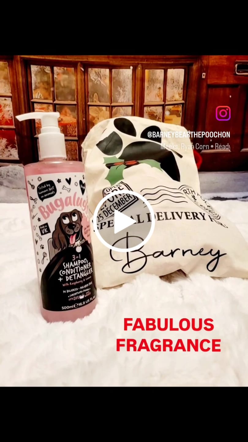 Customer video review of 3 in 1 Raspberry & Lemon Dog Shampoo, Conditioner & Detangler