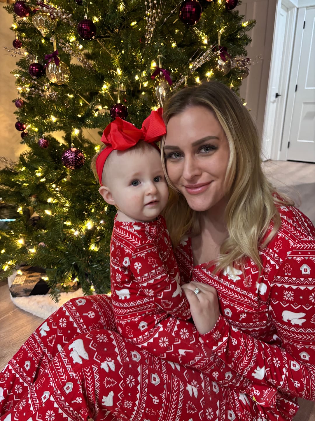 Customer photo review of Polar Isle Red Bamboo Women's Pajama Set