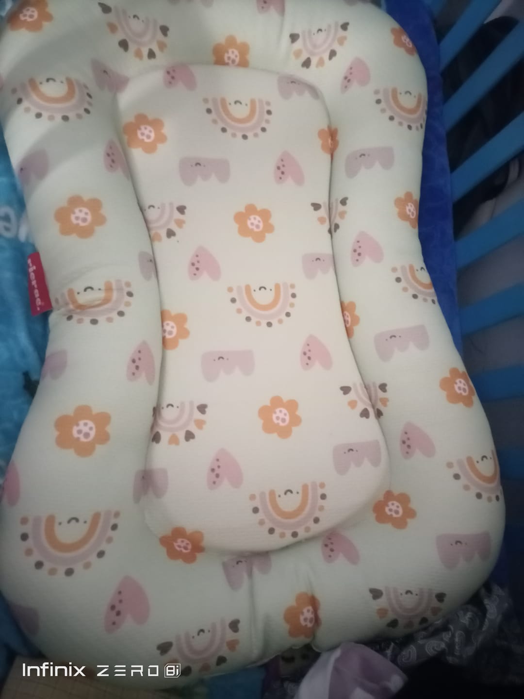 Customer photo review of Rondafyl- Infant Laid-Back Mat